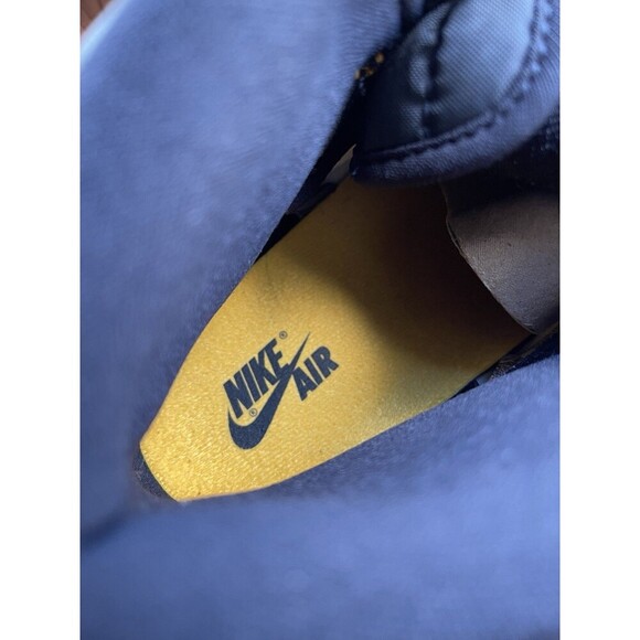 Air Jordan 1 Retro High OG ‘Taxi’ Yellow Toe 555088-711 – Size 11.5 - Preowned - Picture 8 of 9